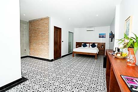 Luxury Double Bedroom Pool View - Free Shuttle to Town