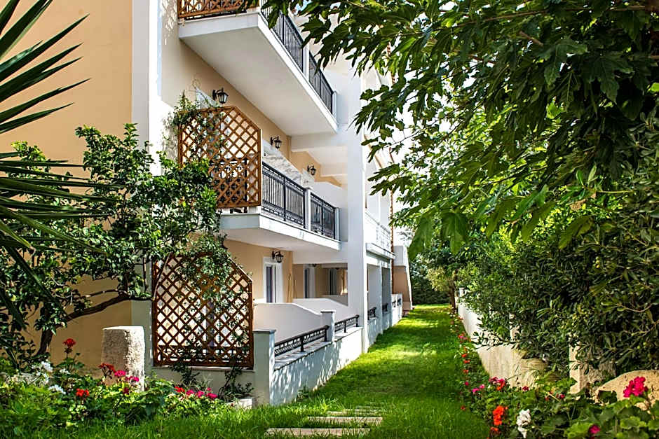 California Beach Hotel - Adults Only