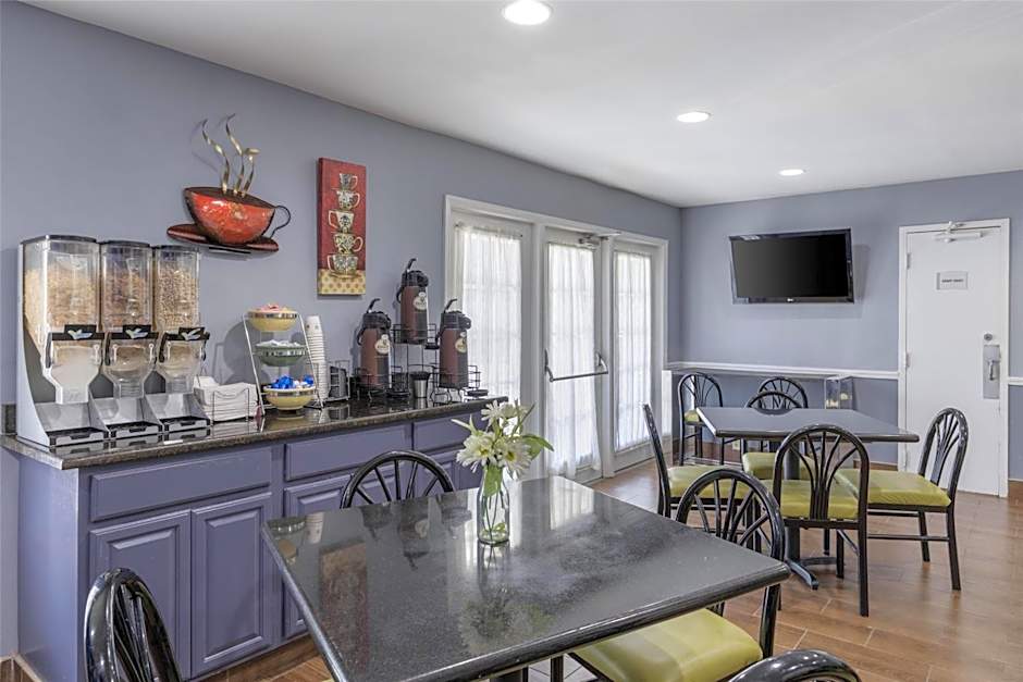 SureStay Plus Hotel by Best Western Asheboro