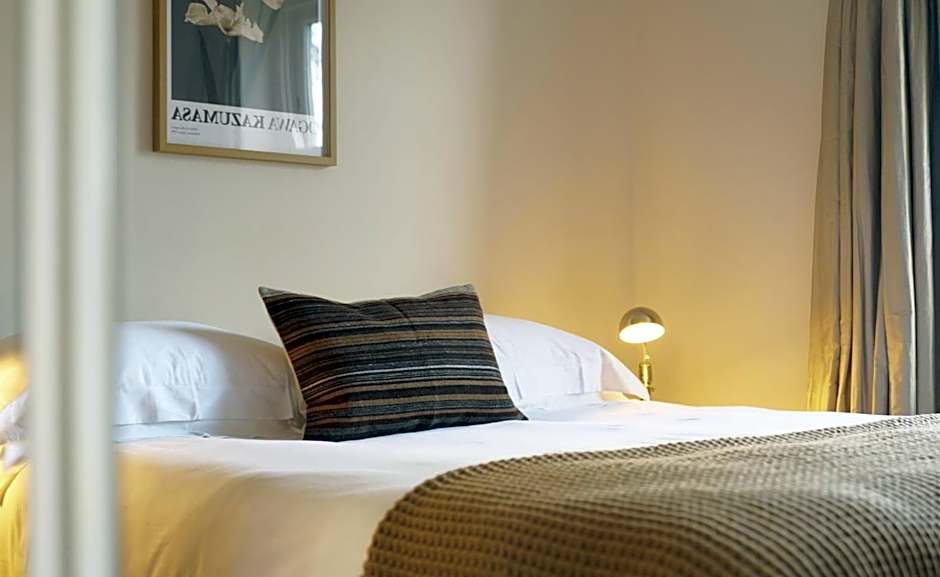 Europa House Apartments