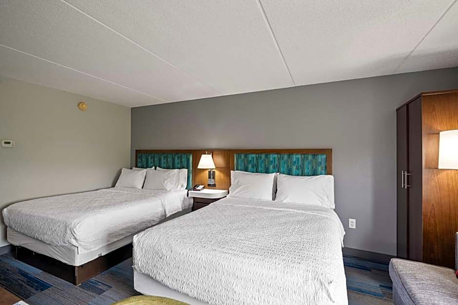 Hampton Inn By Hilton Ridgefield Park