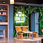 Best Western M-Treize Paris Asnieres