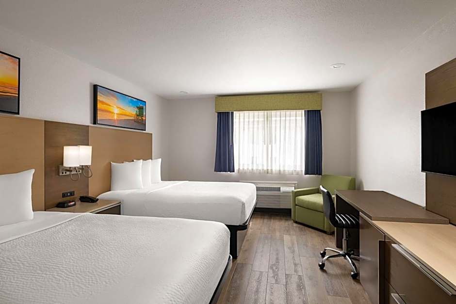 Days Inn by Wyndham Monterey Downtown