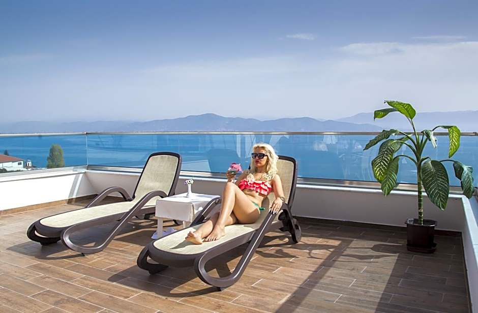 Hotel Izgrev Spa & Aquapark