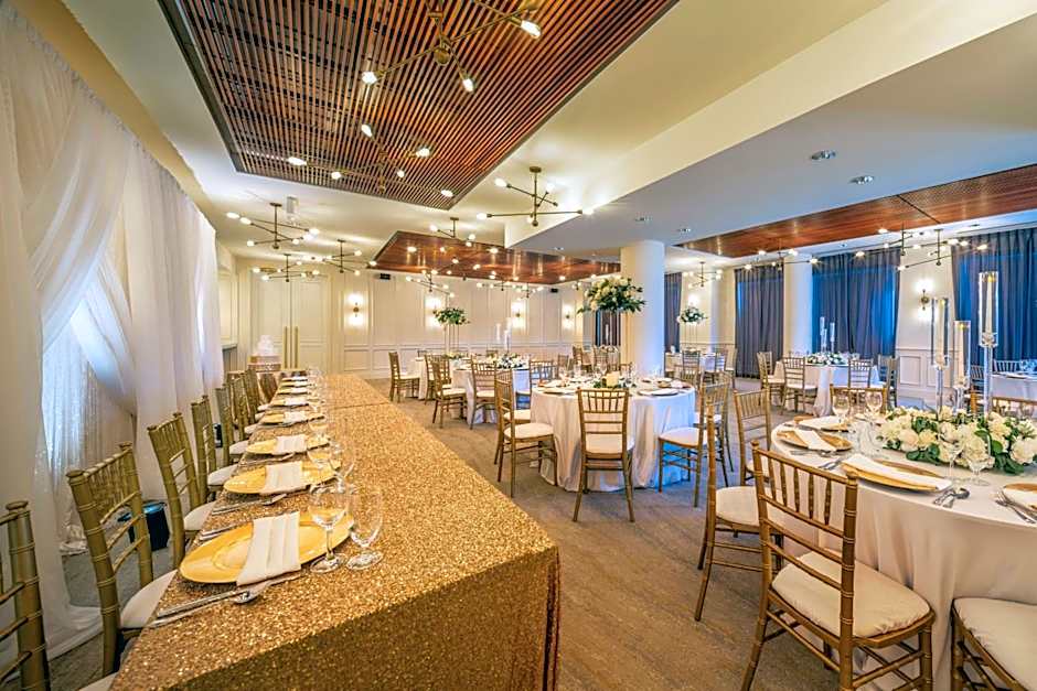 Courtyard by Marriott Calgary South