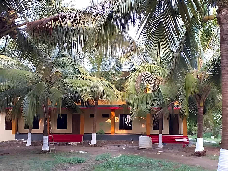 Photo 1 of 3 of Sunshine Beach Cottage
