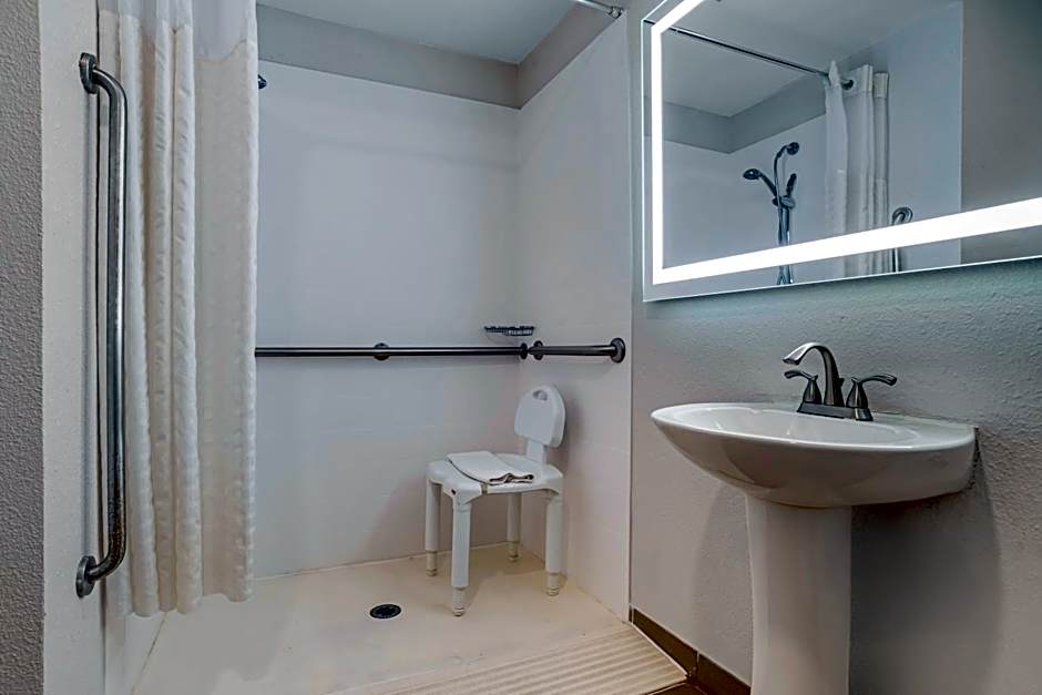 Comfort Suites Hattiesburg near University