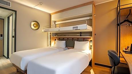 Standard Room - 1 Queen Bed 1 Bunk Bed