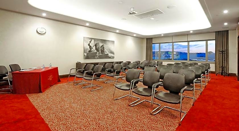 Crowne Plaza Bursa Convention Center & Thermal Spa By IHG