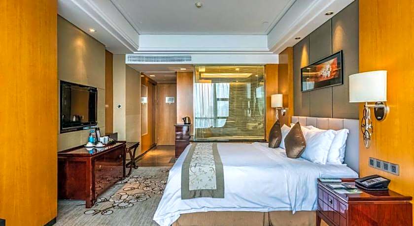 Zhangjiagang Zhonglian GDH International  Hotel