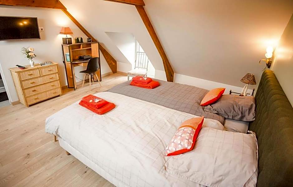 La Petite Maison près de l'Eglise