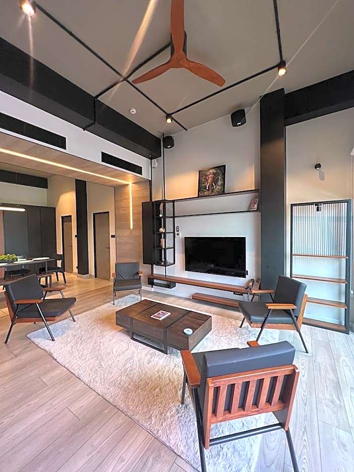 Residence By Uga Escapes