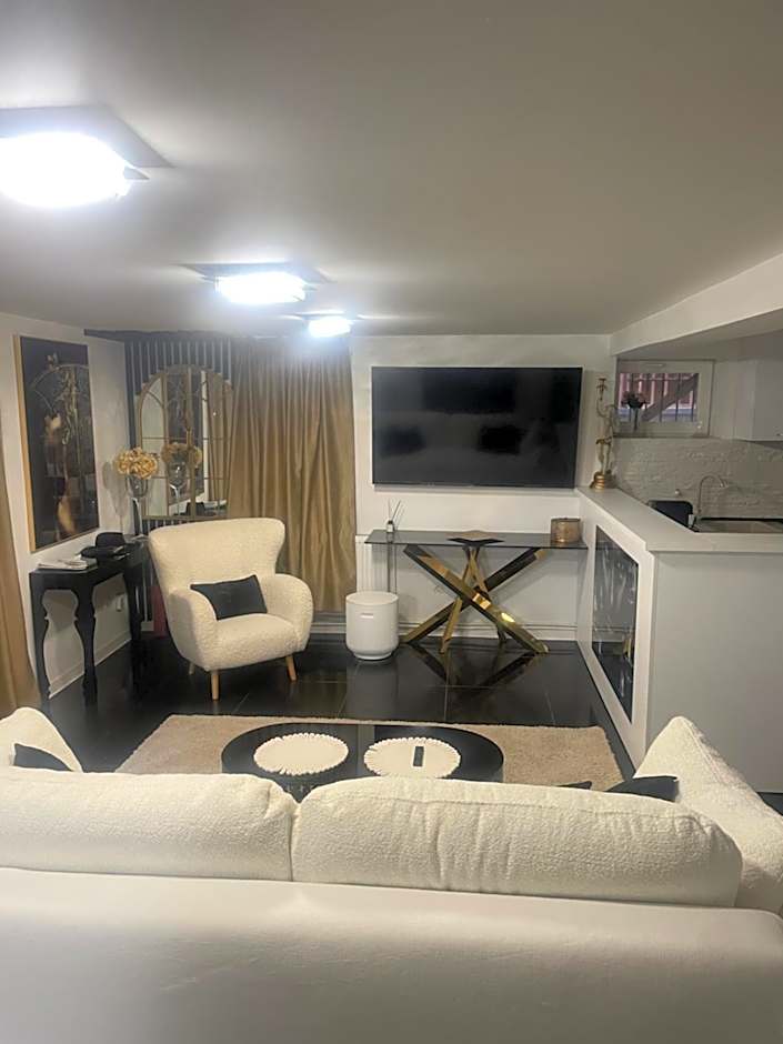 Hotel Jolie Apartments