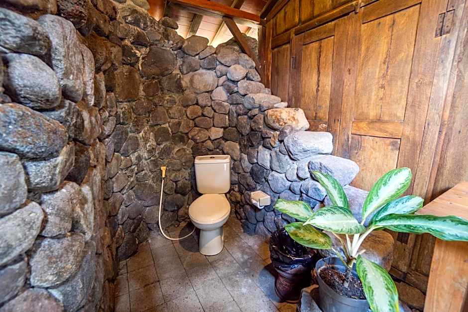 Tembi - Historical Home