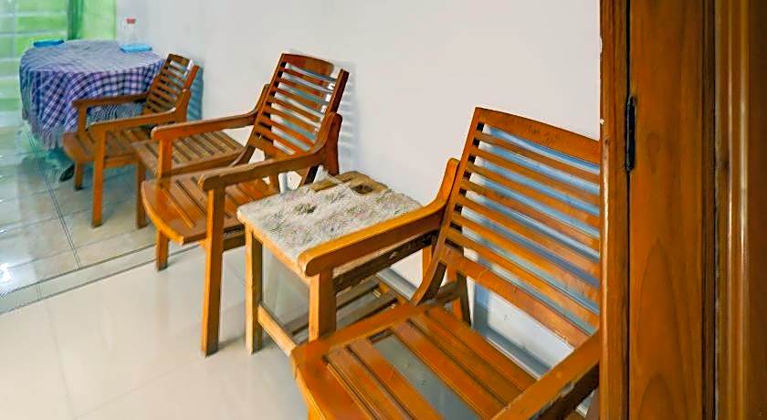 OYO 93069 Penginapan Sumber Rizki