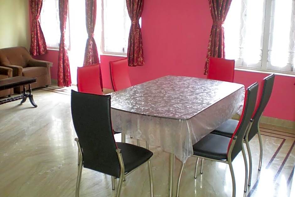 Falcon Guest House – Calcutta, LA