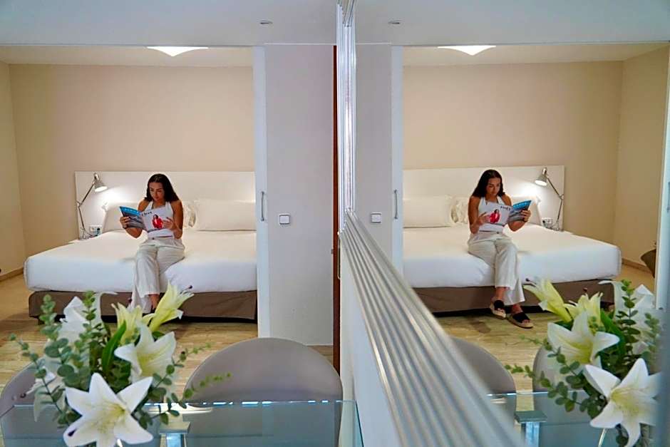 Aparthotel Los Girasoles