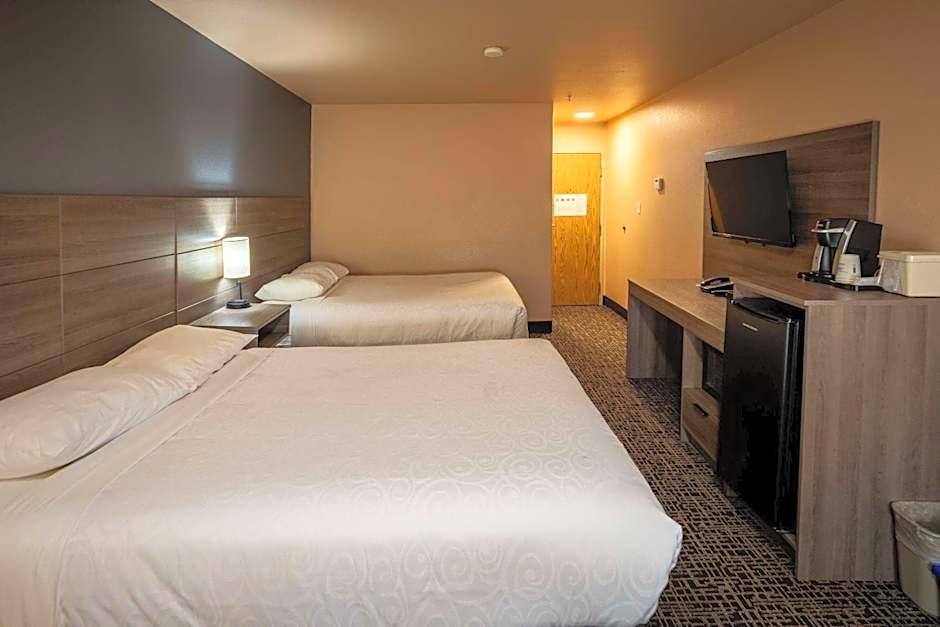 Ramada by Wyndham Cranbrook