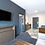 La Quinta Inn & Suites by Wyndham Augusta/Fort Eisenhower