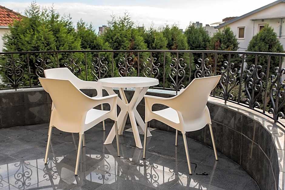 Hotel Crnogorska Kuca