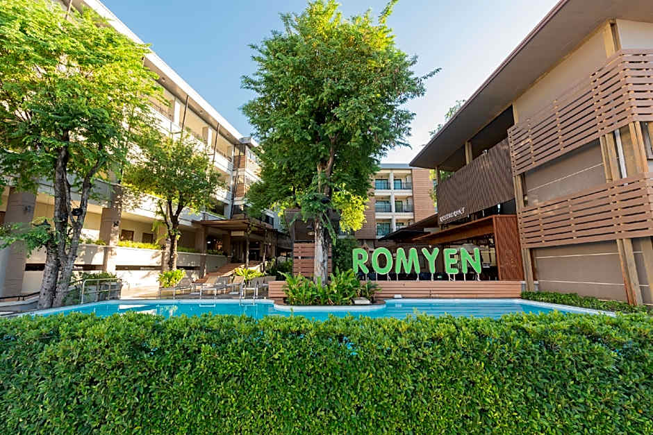 Romyen Garden Place
