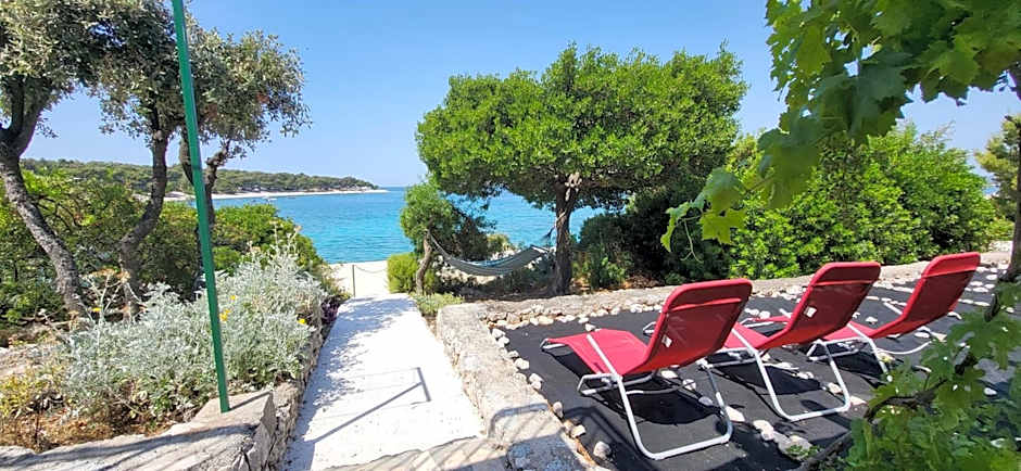 Captain's House Primošten - feel the sea