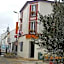 Hotel le Petit Chateau (ex hotel des amis)