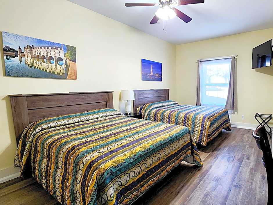 Santa Paula Inn