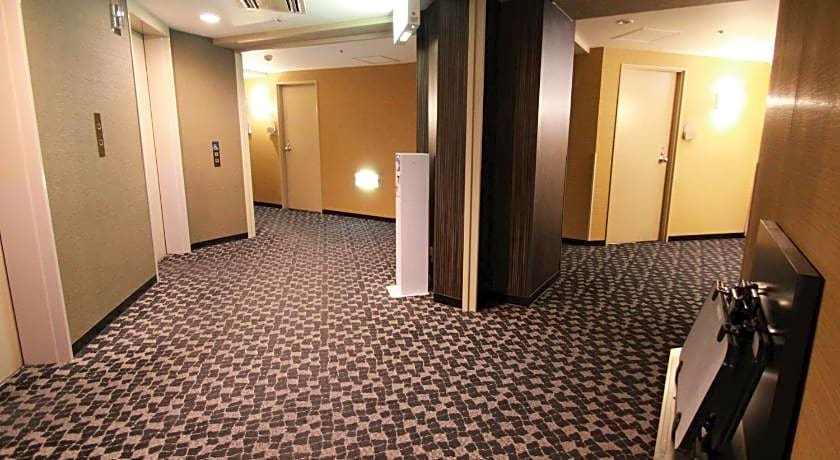 Apa Hotel Fukuoka-Watanabedori