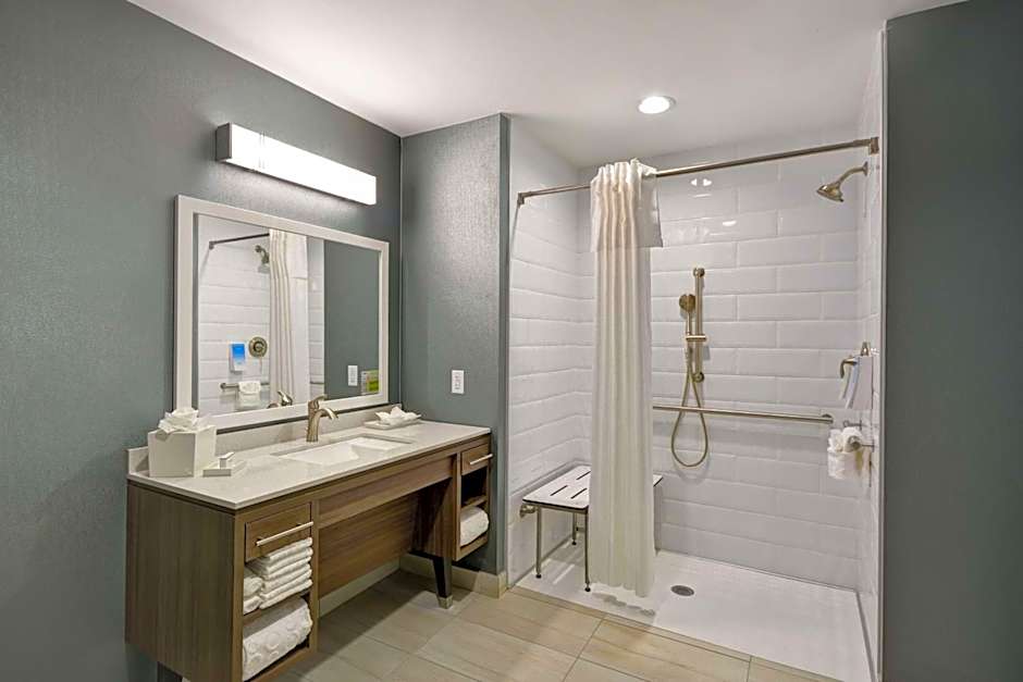 Home2 Suites by Hilton Plano Richardson
