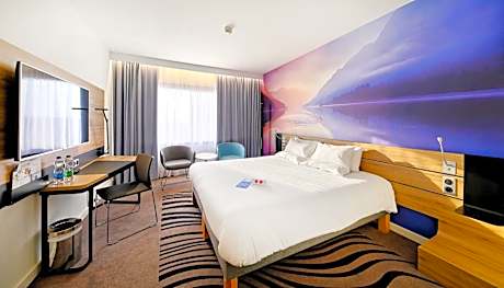Superior Room with Double Bed and Sofa