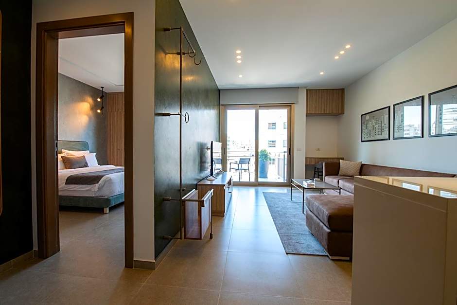 ZUR Studios and Suites