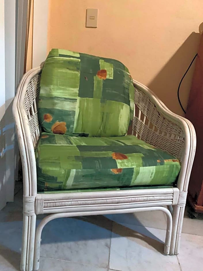 HAB PTa B ÁREA DE VILLAS DENTRO DEL HOTEL Junto al Krystal EN IXTAPA WIFI 2A 1M Con playa
