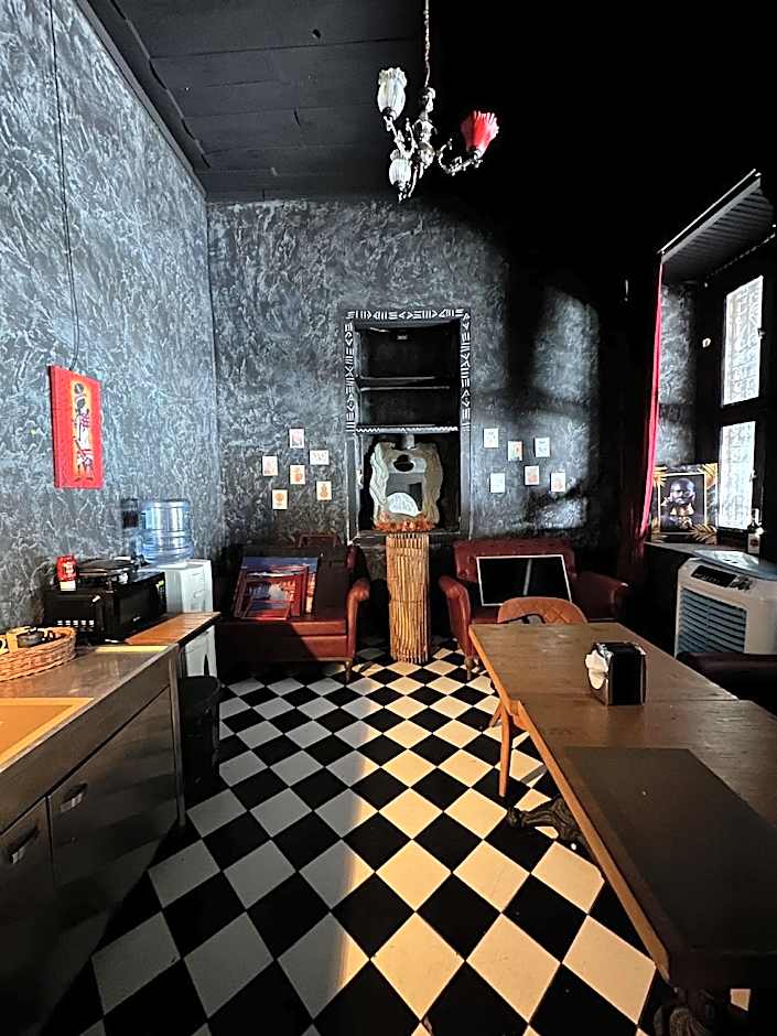 Lords Hostel & Pub – Antalya, NJ