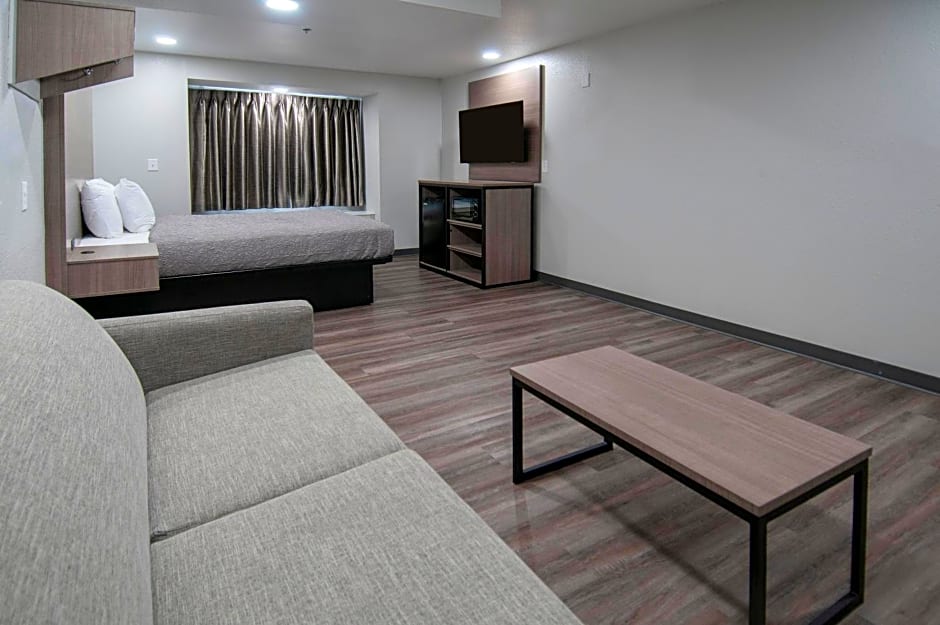 Americas Best Value Inn and Suites Lake Charles