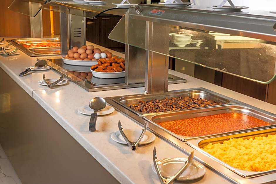 Golden Tulip Vivaldi Hotel