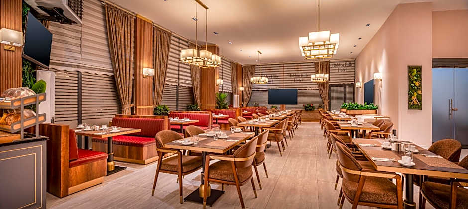 Best Western Premier Hidden Hills Hotel