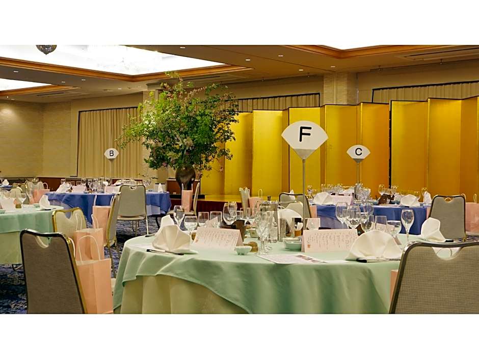 Hill Hotel Sunpia Iga