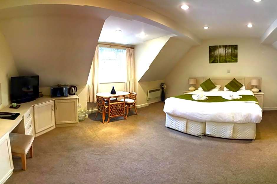 The Limes Country Lodge Hotel