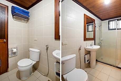 Superior Lake Front Family Room