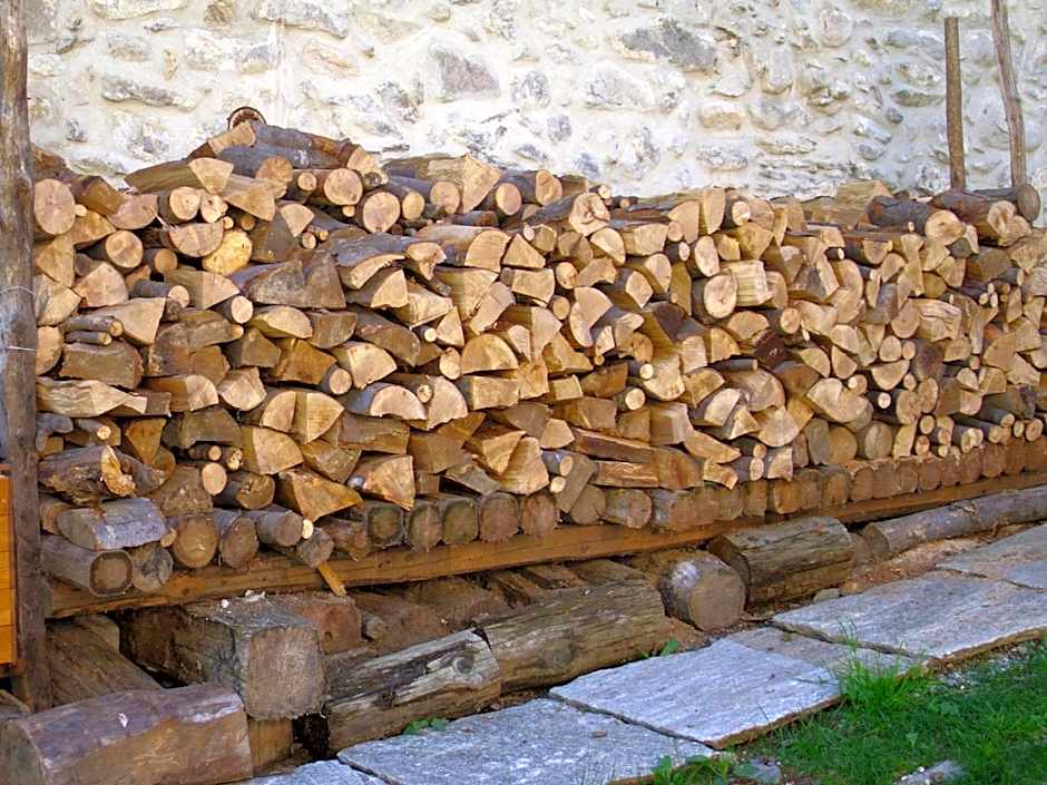 B&B L'Abric - centro storico di Limonetto