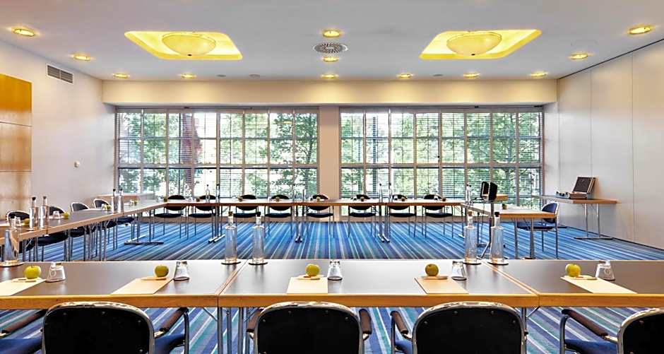 PLAZA Premium Grand Winston