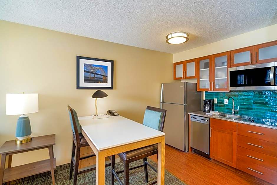 Staybridge Suites Memphis-Poplar Ave East By IHG
