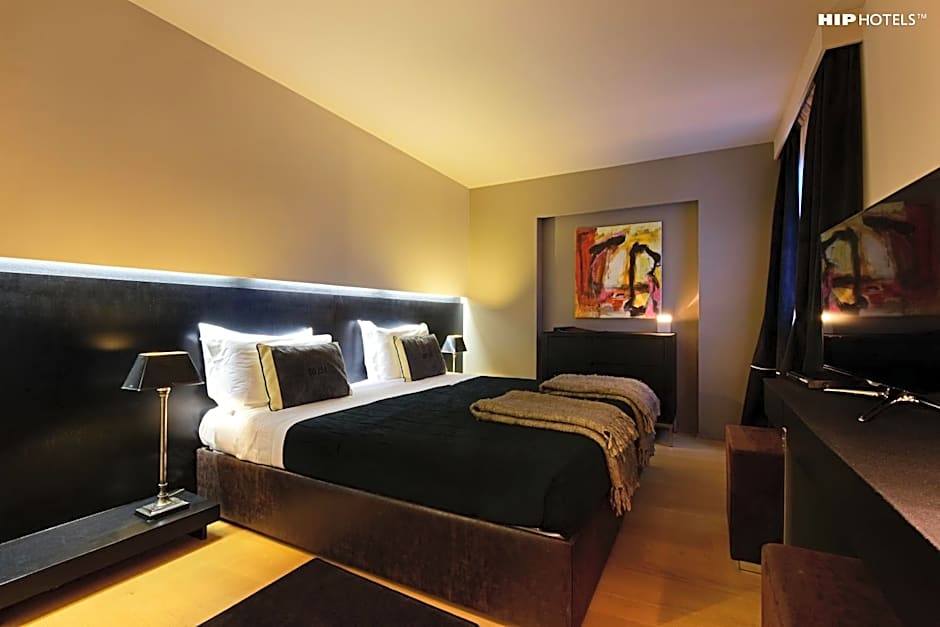 Charming House DD724