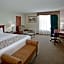 La Quinta Inn & Suites by Wyndham Downtown Conference Center