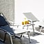 Charmsuites Paralel Apartments