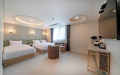 Brown Dot Cheorwon Dongsong Branch