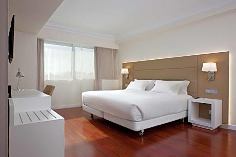 NH Pamplona Iruna Park