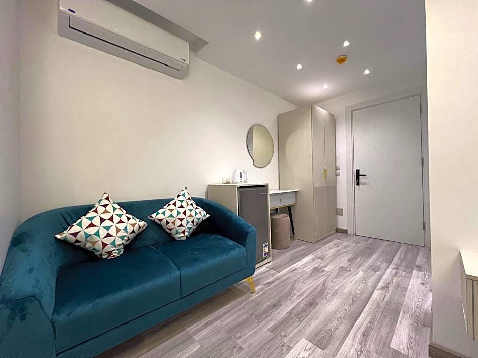 Onyx Pyramids Boutique Hotel