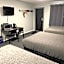 Monashee Lodge